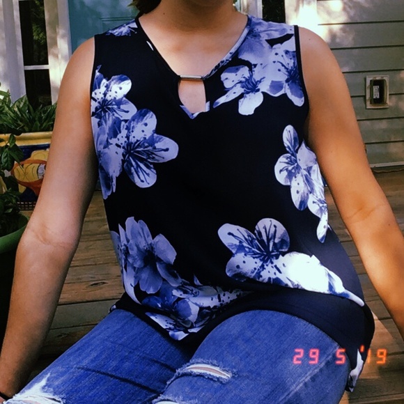 Calvin Klein Flower Tank Top - Picture 1 of 3